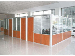 F300 Yarım Camlı Bölme Duvarlar